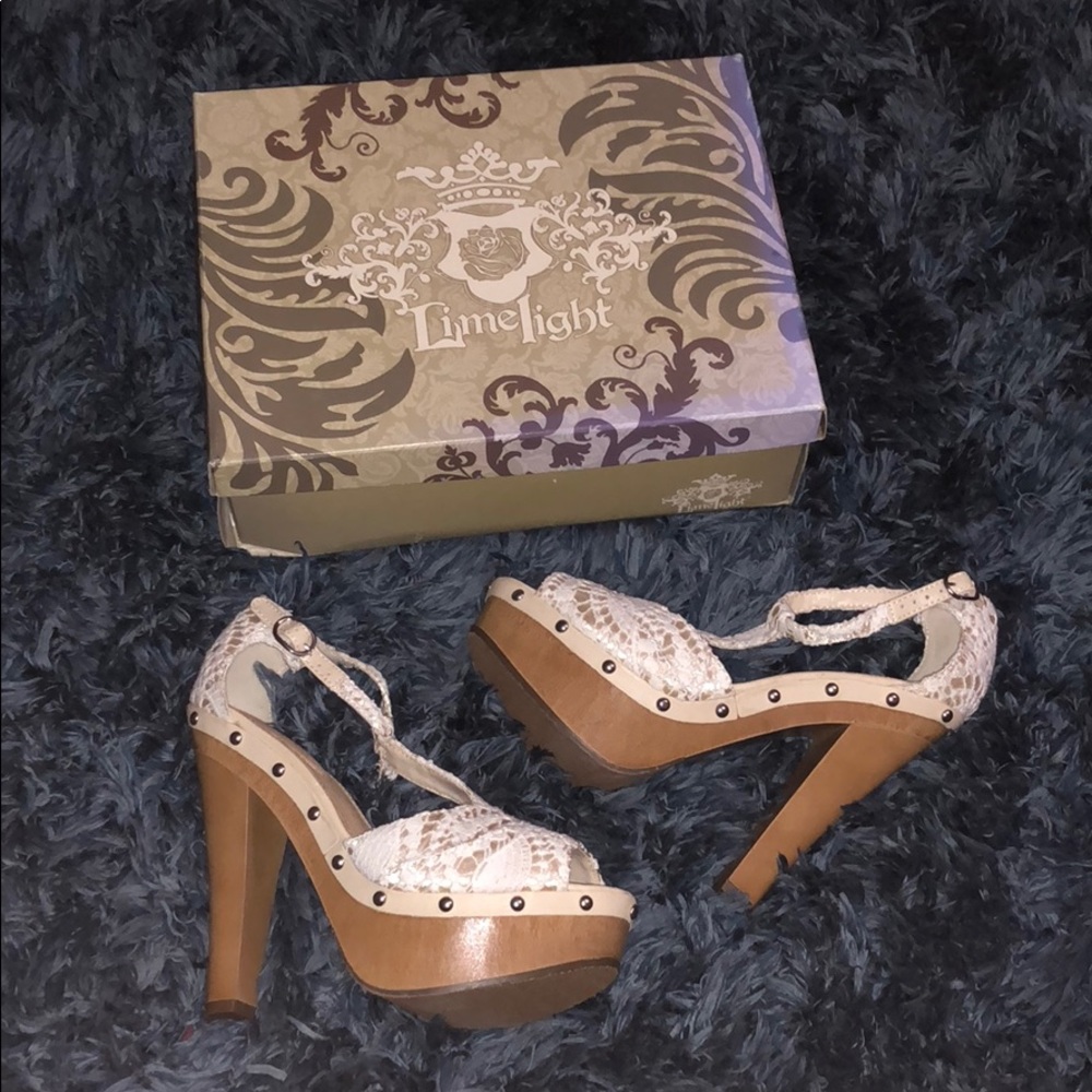 Brand new lace studded platform sandals